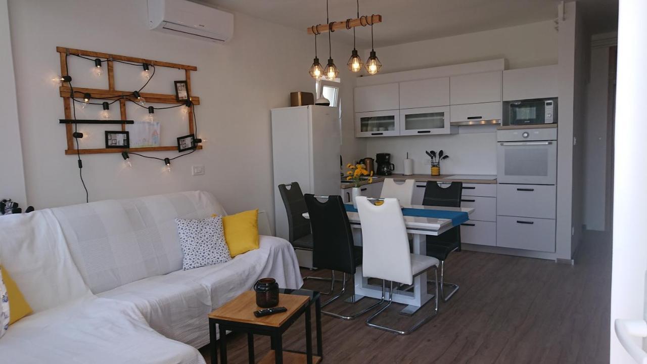 Apartmani Sonja Barbat na Rabu Ngoại thất bức ảnh